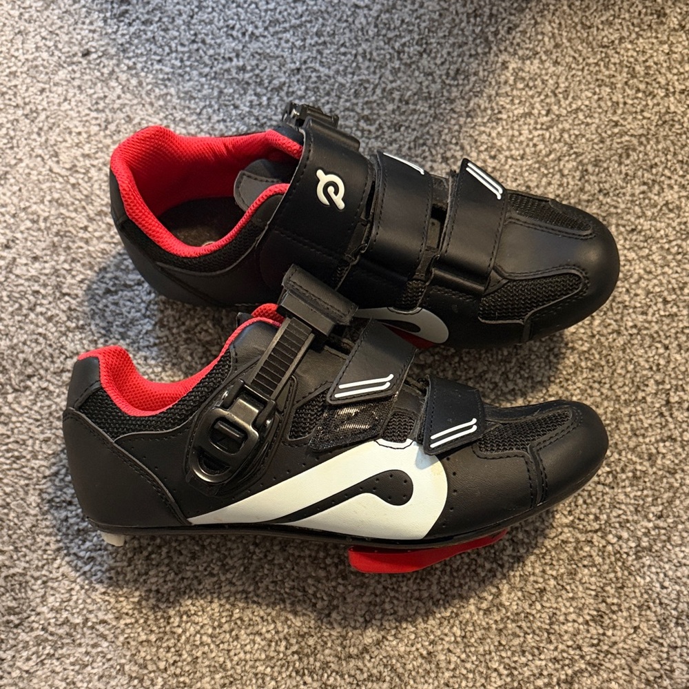 Peloton Cycling Shoes size 38